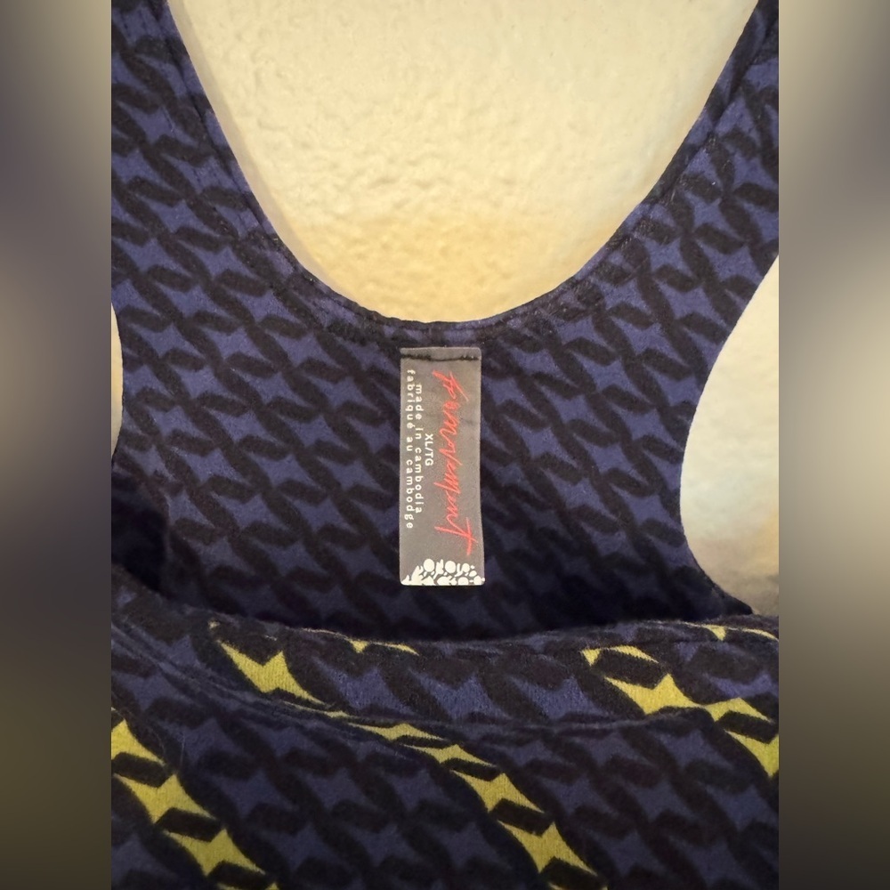 NEW Free People FP Movement Sports Bra Blue Yellow Medium Impact Size XL NWT - Picture 8 of 9